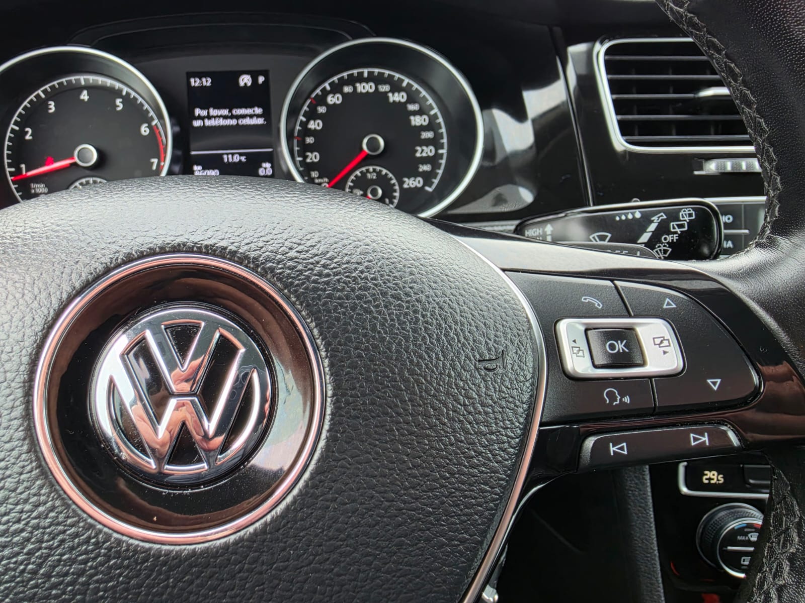 Volkswagen Golf — foto 17 de 40
