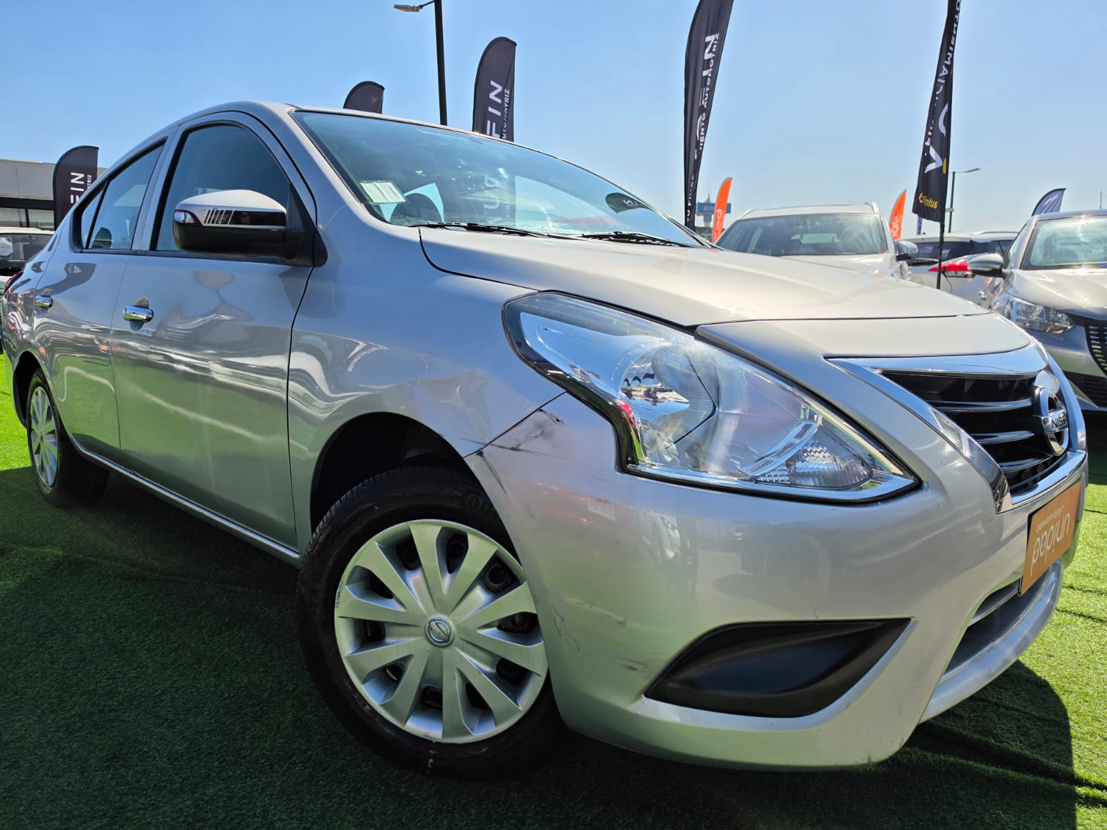 Nissan Versa — foto 2 de 40