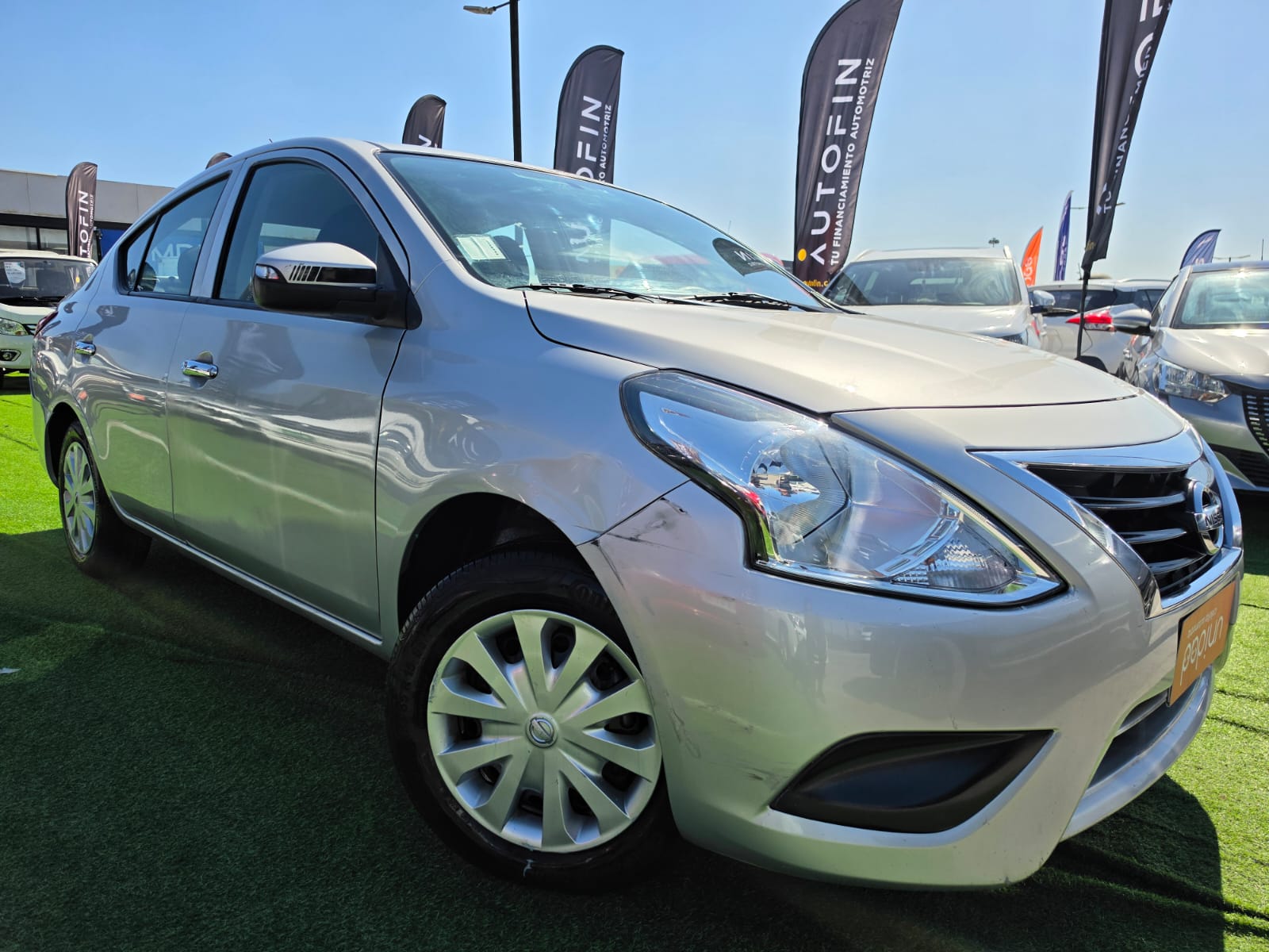 Nissan Versa — foto 4 de 40