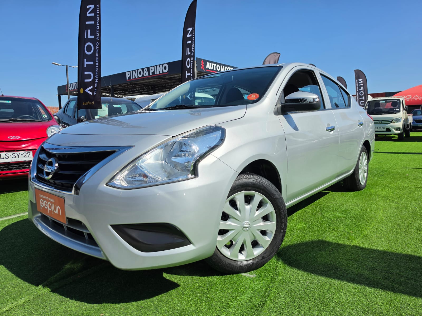 Nissan Versa — foto 17 de 40
