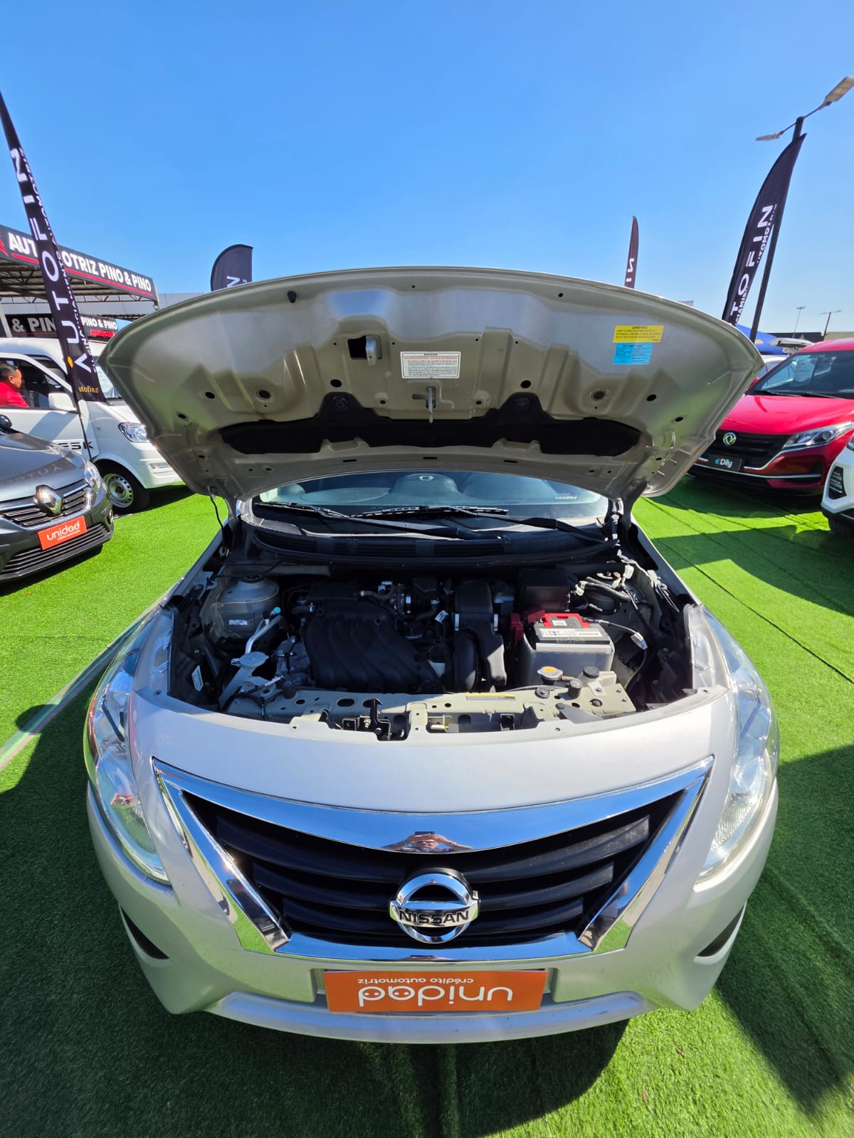 Nissan Versa — foto 21 de 40