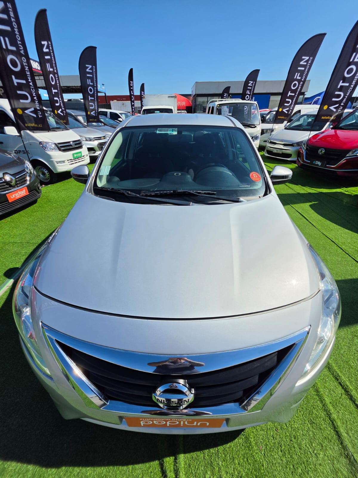 Nissan Versa — foto 37 de 40