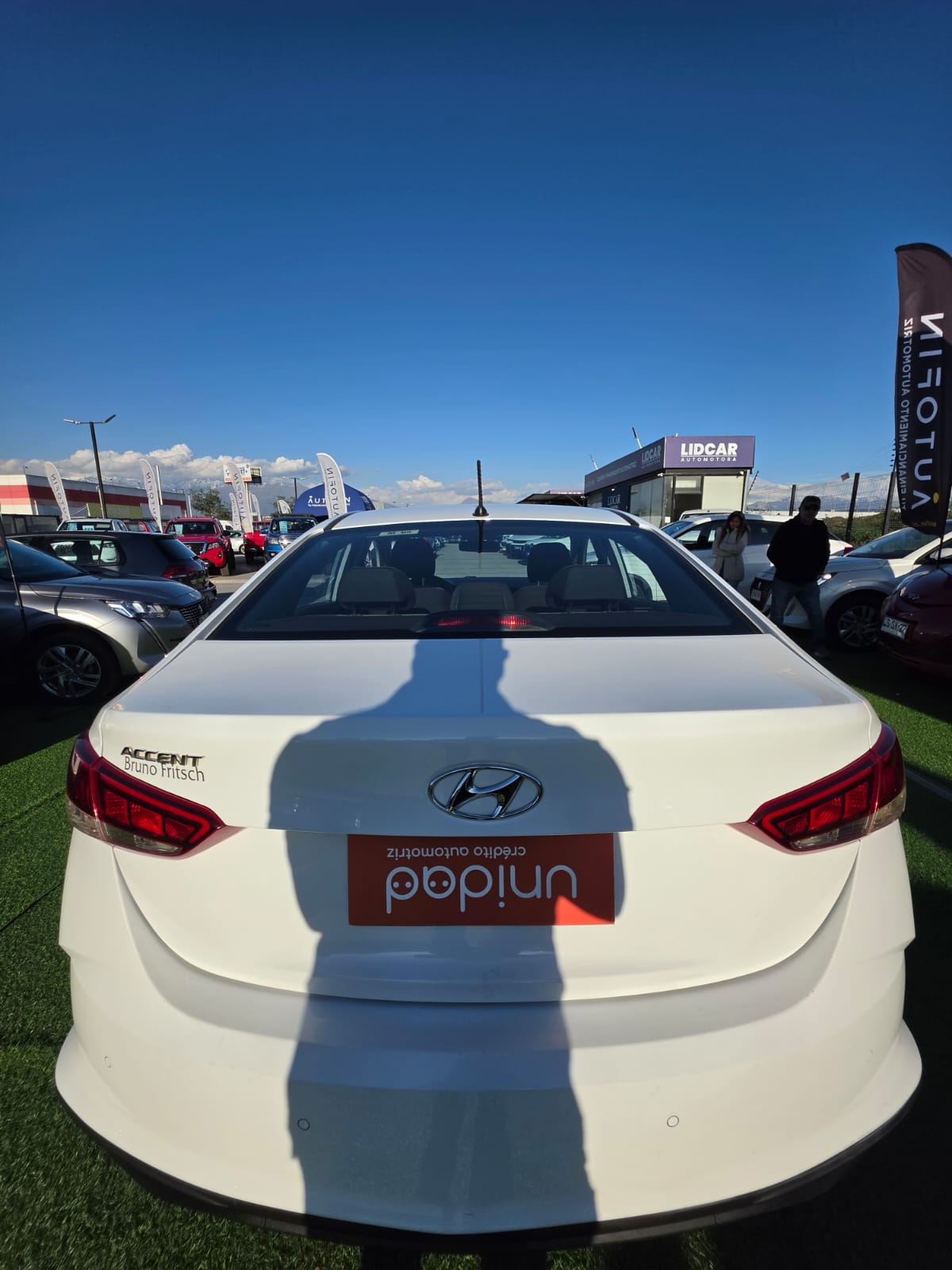 Hyundai Accent — foto 16 de 40