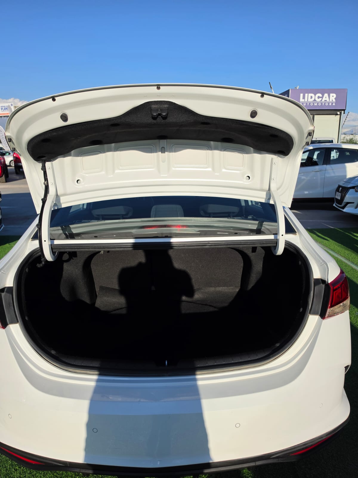 Hyundai Accent — foto 21 de 40