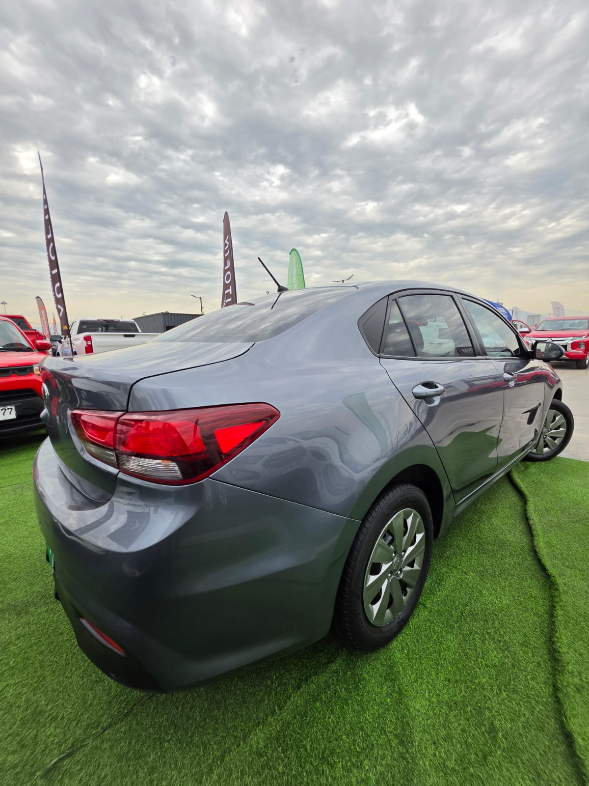 KIA Rio4 — foto 19 de 33