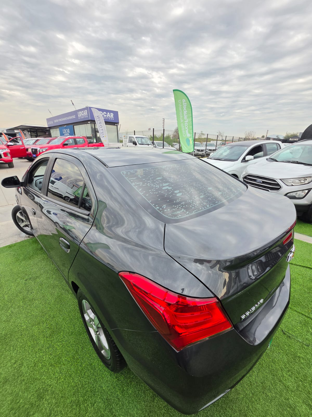 Chevrolet Prisma — foto 5 de 40