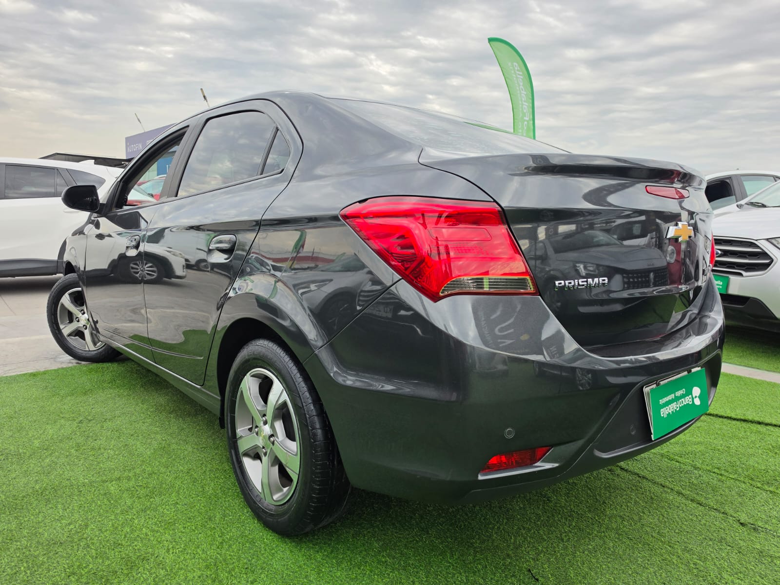 Chevrolet Prisma — foto 14 de 40