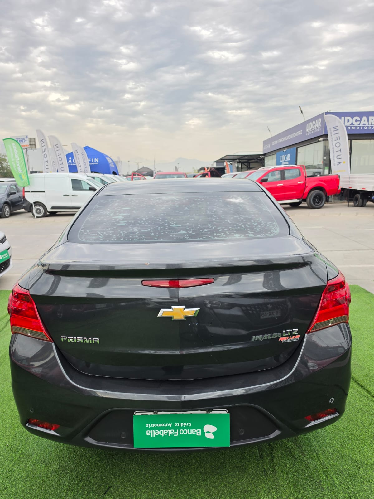 Chevrolet Prisma — foto 12 de 40