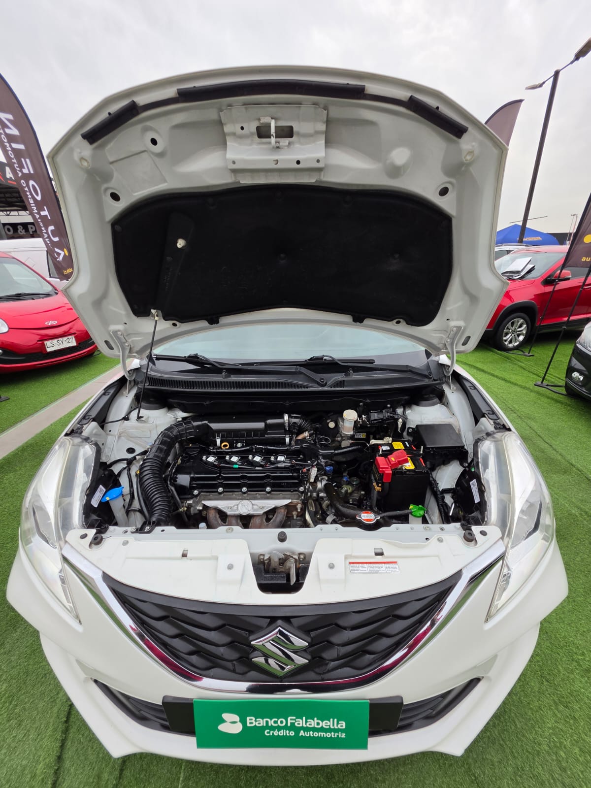 Suzuki Baleno — foto 28 de 39