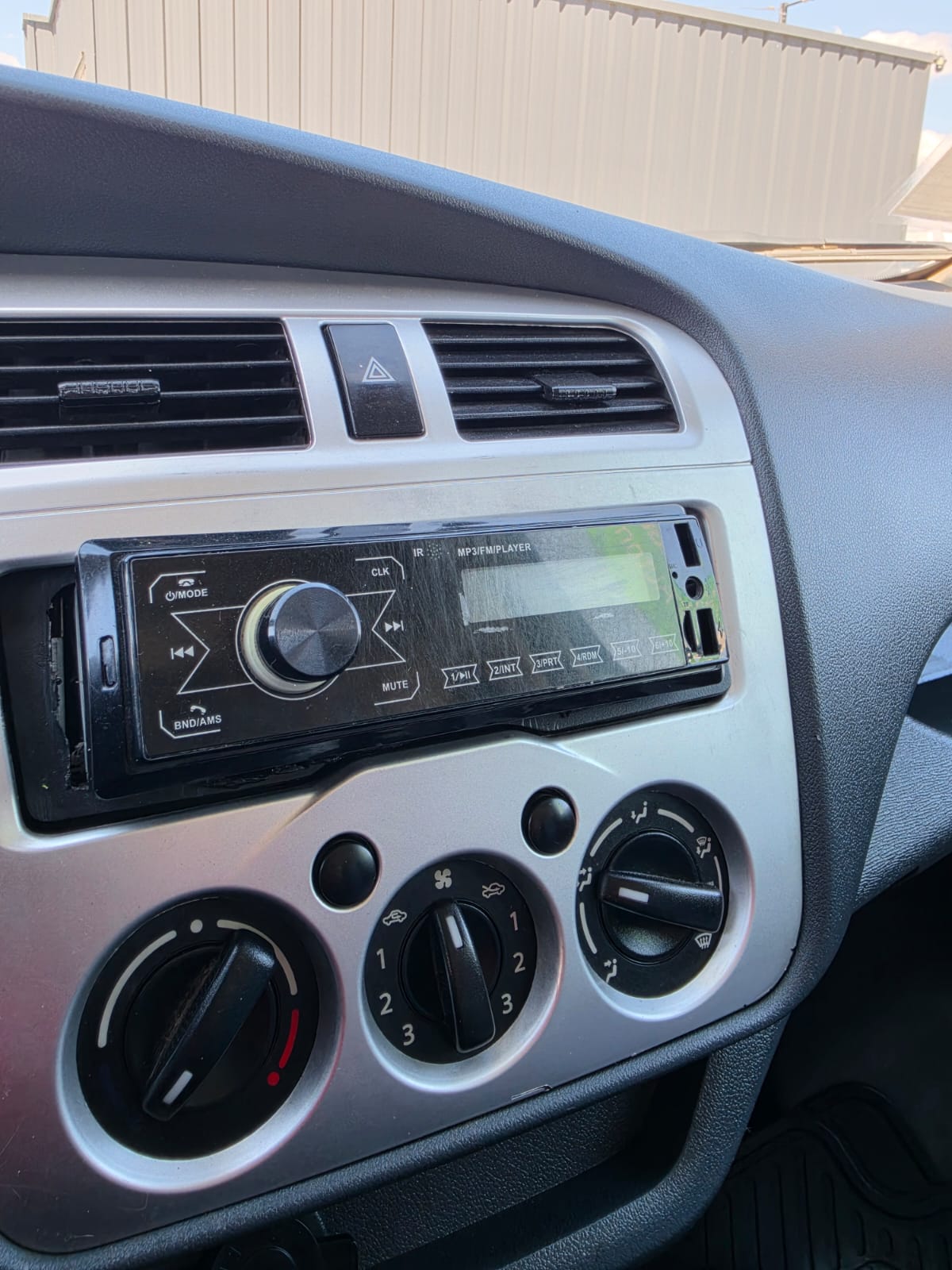 Changan C21 Box — foto 12 de 28
