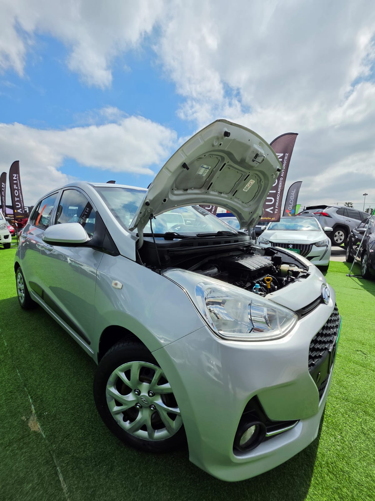 Hyundai Grand I10 — foto 38 de 40