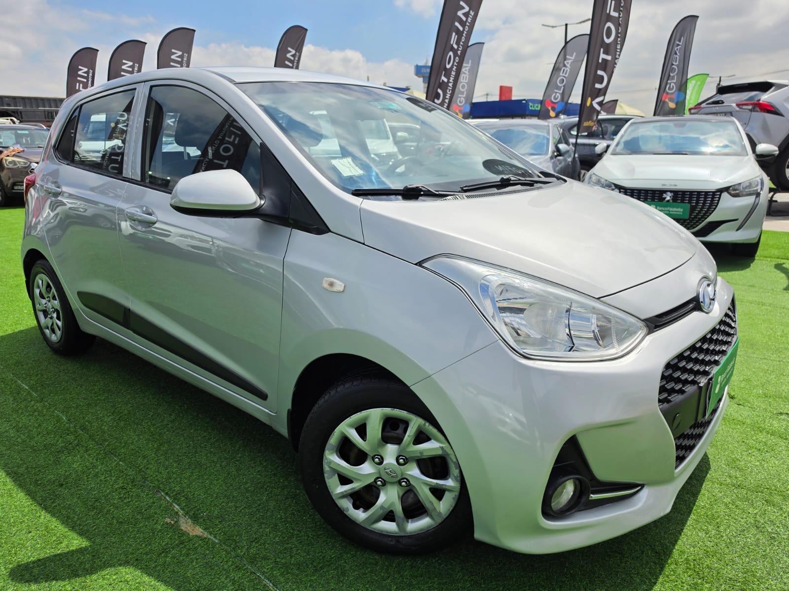 Hyundai Grand I10 — foto 34 de 40