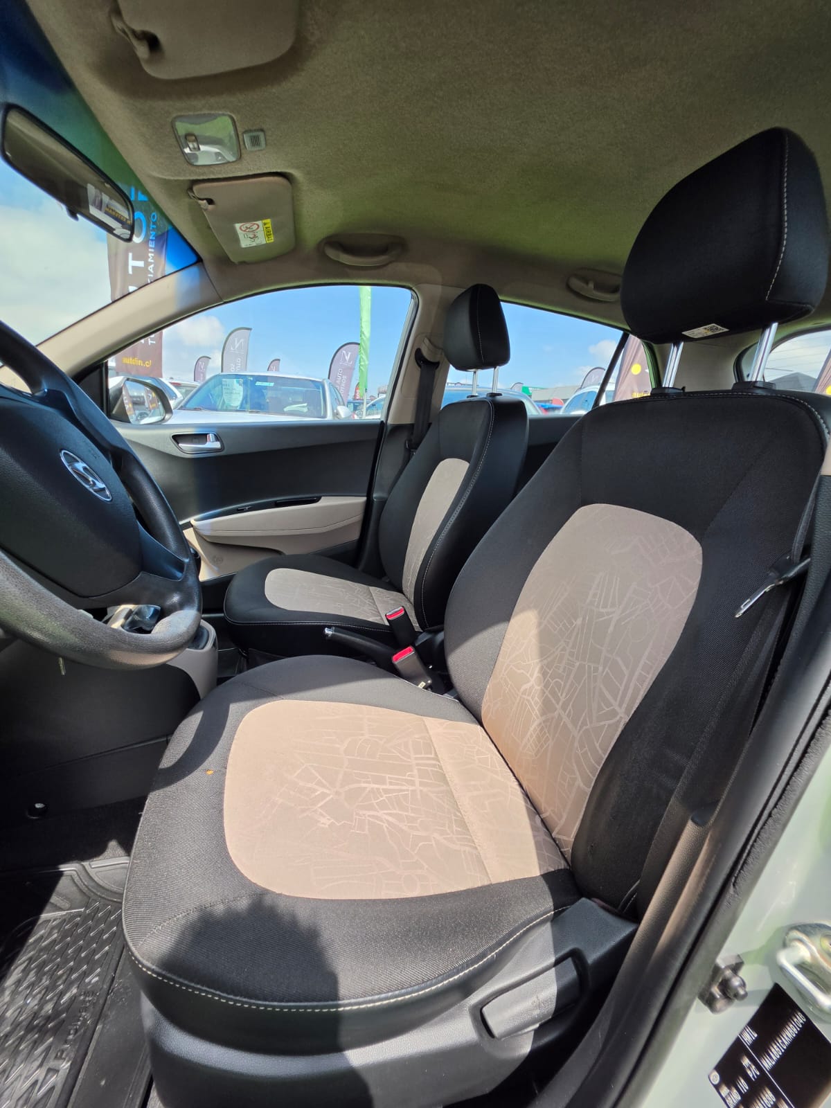 Hyundai Grand I10 — foto 17 de 40