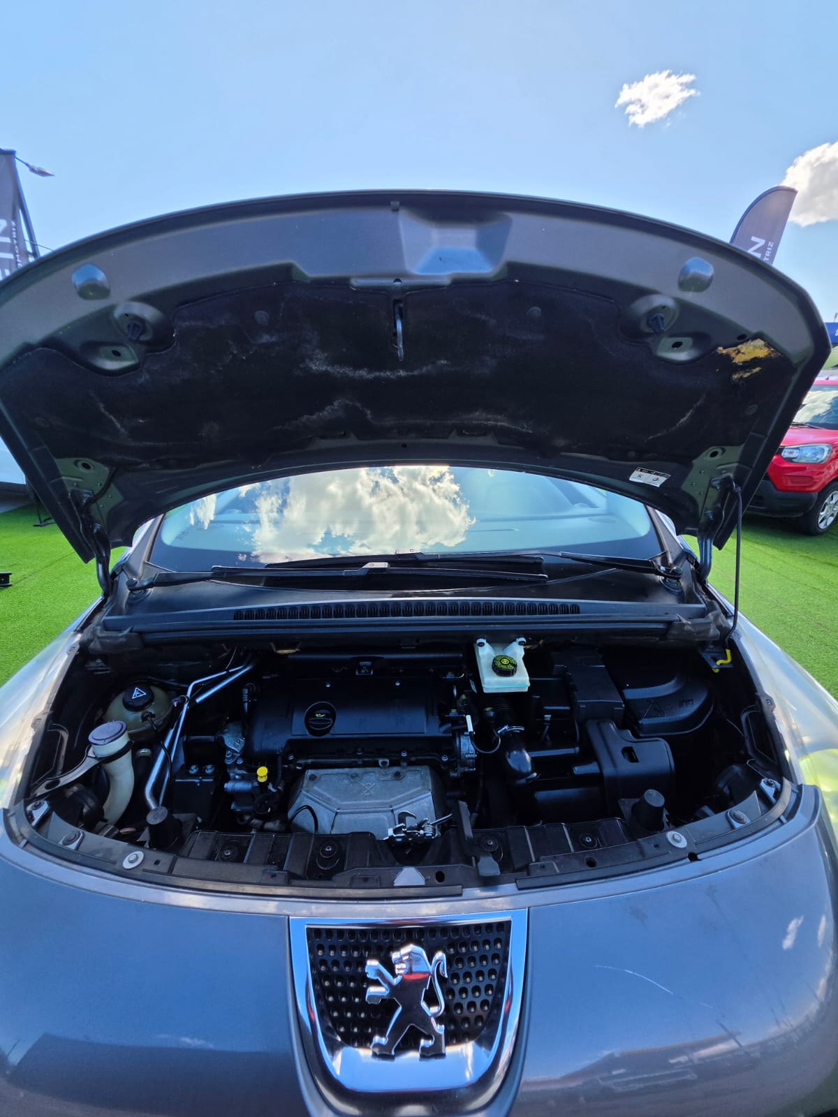 Peugeot 3008 — foto 28 de 33